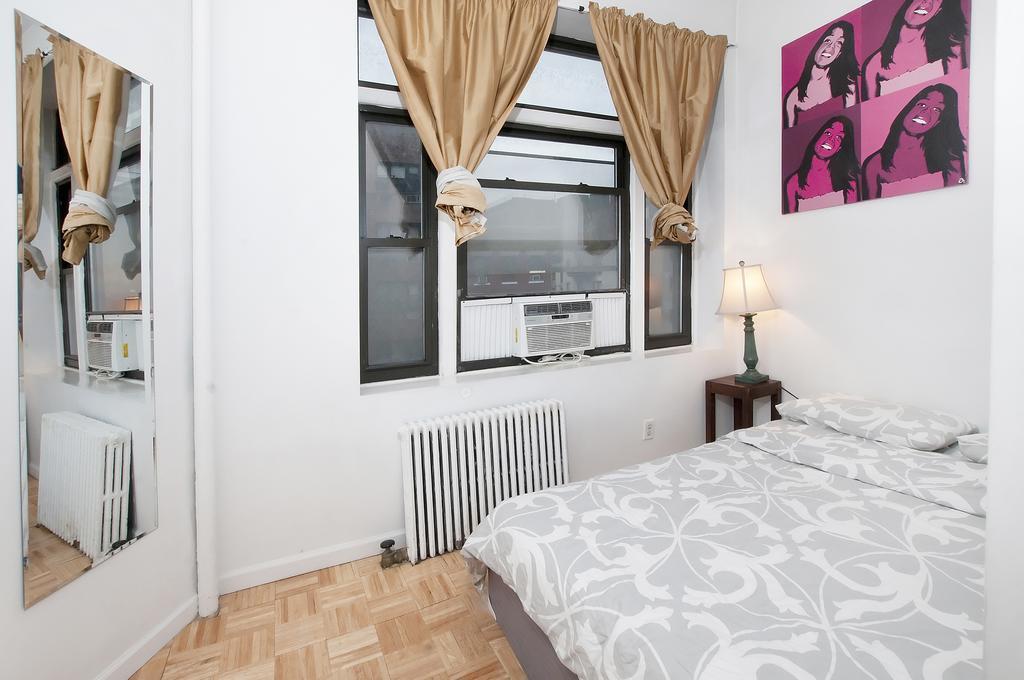 Mid Town East Street Apartments Next To Times Square New York Bilik gambar