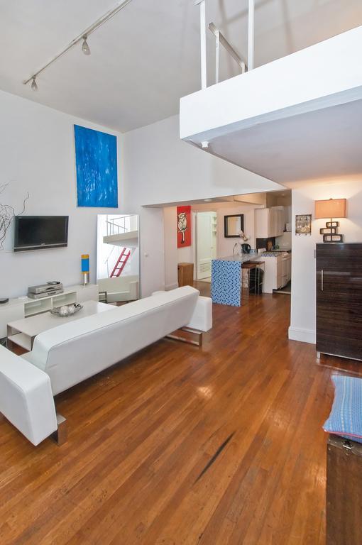 Mid Town East Street Apartments Next To Times Square New York Bilik gambar